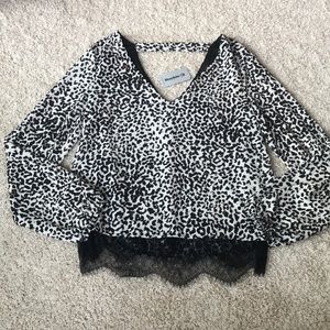 Buckle blouse